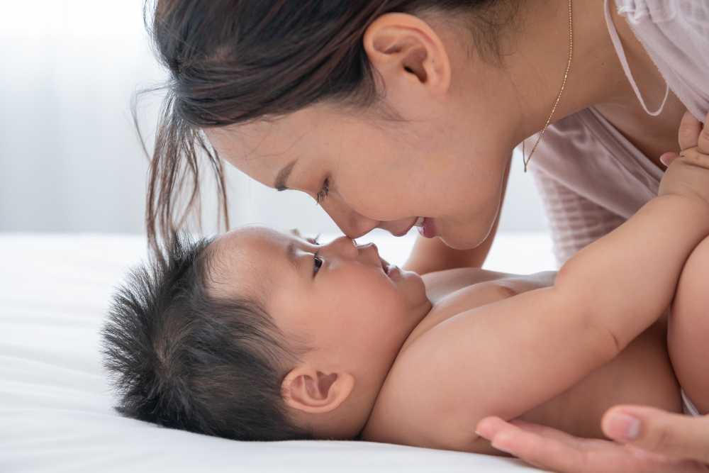 Pentingnya Bonding dengan Si Kecil, Lakukan Kegiatan Ini Moms!